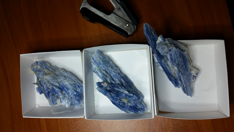 Kyanite/Blue - Rough 27-30oz.