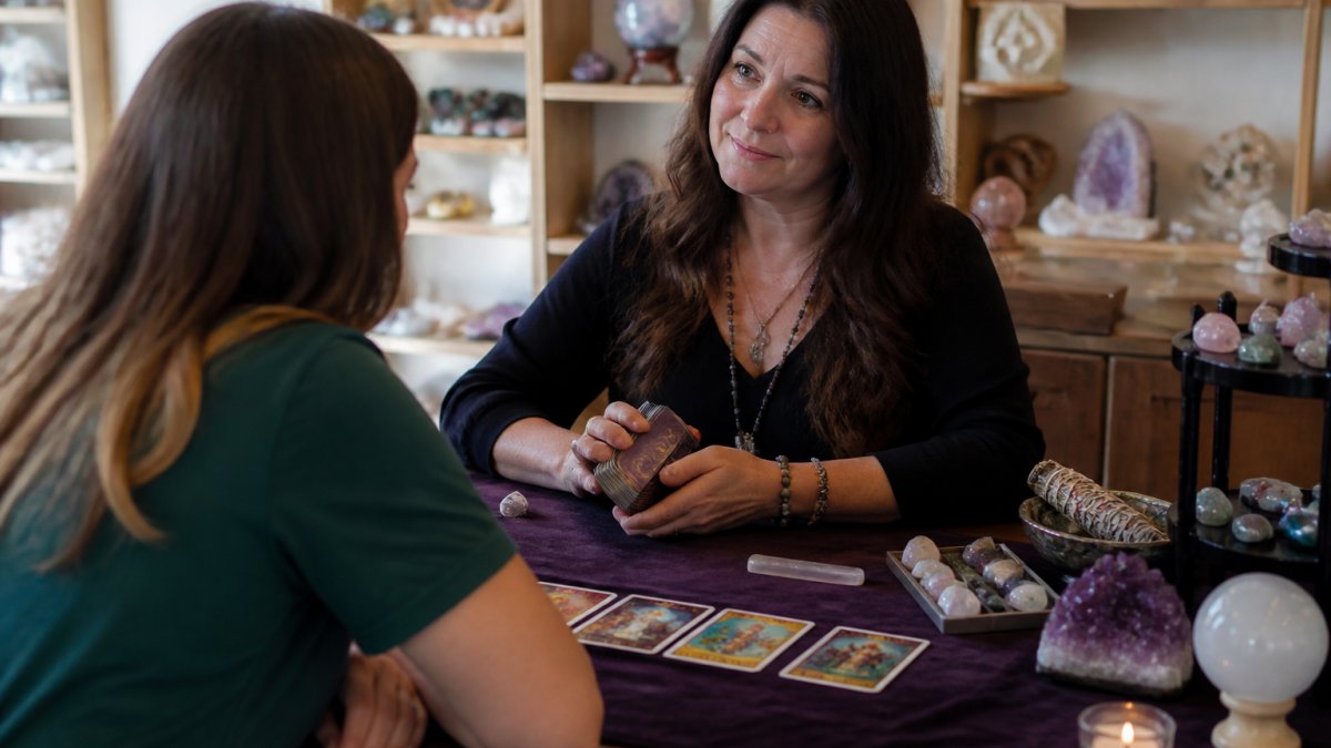 What to Expect at Psychic Readings: A Complete Guide