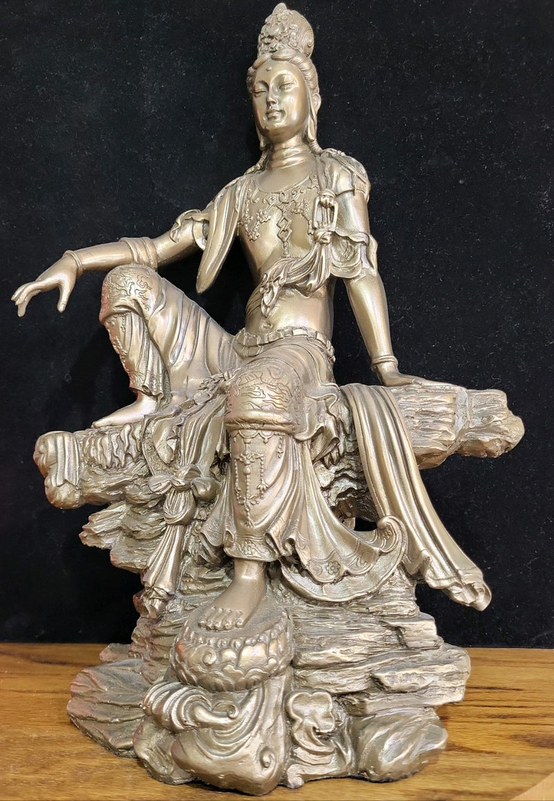 Kuan Yin, Water & Moon