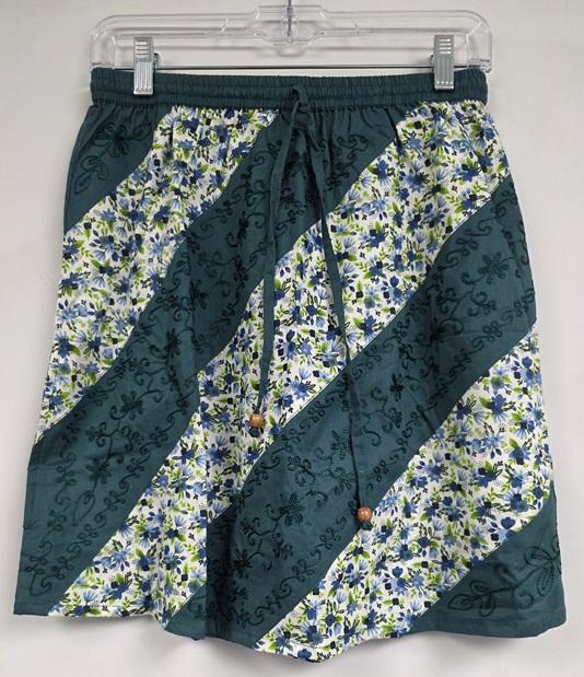 Skirt, Diagonal Patch Panels