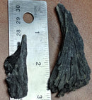 Kyanite/Black - Rough Blades 2-3in. Long