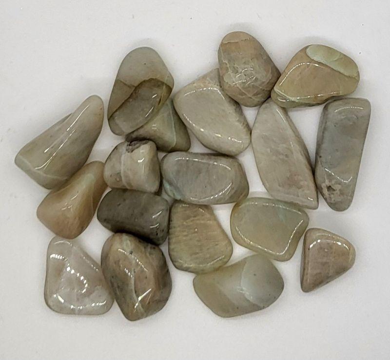 MOONSTONE/CREAM/GREEN - Tumbled