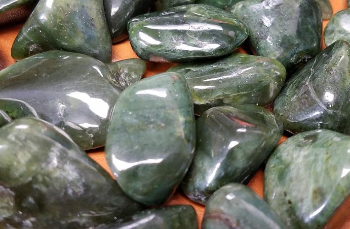 Nephrite Jade - Tumbled