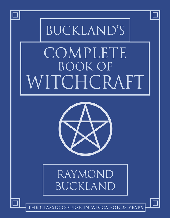 Buckland's Compl Bk/Witch (Q) Quality Paperback Book