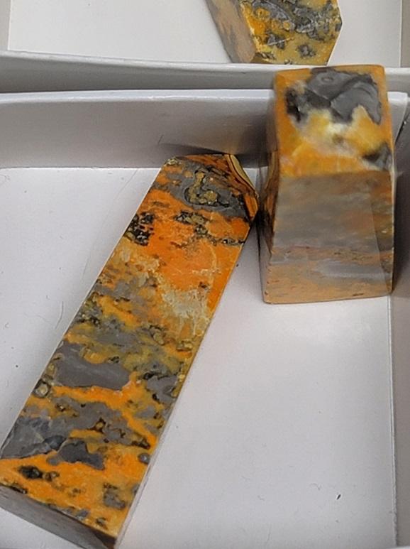 Obelisk, Bumble Bee 2" Jasper